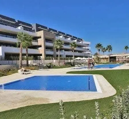 Apartment Village *